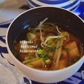 ruruchirin's cooksnap of when they made 簡単なすともやしのみそ汁.