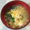 Yooboo's cooksnap of when they made 青梗菜とコーンの卵スープ.