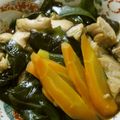 低カロ探検隊's cooksnap of when they made やさしく薄味に(煮)・・・生わかめと車麩.