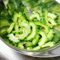 かずぷぅ's cooksnap of when they made ワタを取らないゴーヤの下ごしらえ.