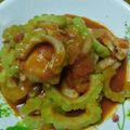 うびこは家庭菜園厨's cooksnap of when they made 栄養満点♪ゴーヤと鶏むね肉のトマト煮.