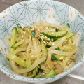 もぐ・ω・くま's cooksnap of when they made ごまたっぷり☆もやしときゅうりのサラダ.