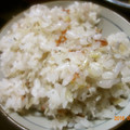 黒茶にゃんこ's cooksnap of when they made 超簡単！じゃこと梅干しの炊き込み御飯.