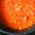 yutotoyu's cooksnap of when they made トマトソース　　　いろいろトマトを使って.