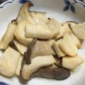 け〜〜ちゃん's cooksnap of when they made レンジでエリンギバター醤油.