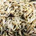 ３匹の大ぶたママ's cooksnap of when they made もやしときのこの豆板醤炒め.