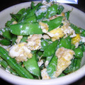 siomamakam's cooksnap of when they made 卵とキヌサヤのアジアン炒め.