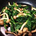 ステマム子♡♡'s cooksnap of when they made ヘルシー&鉄分☆ほうれん草としめじソテー.