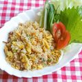 まんまるまうちゃん's cooksnap of when they made 夏野菜とレタスの手巻き炒飯.
