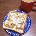 ＊＊＊杏＊＊＊'s cooksnap of when they made 余ったきんぴらごぼうで絶品トースト.