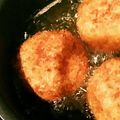 チャンアキ's cooksnap of when they made 簡単ヘルシー☆おからコロッケ.
