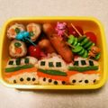 みずの花's cooksnap of when they made 簡単キャラ弁☆電車おにぎり☆.