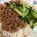あけぽんぽんだよー's cooksnap of when they made 炸醤麺〜焼肉のタレで簡単♪〜.