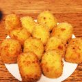 ✴︎あやか✴︎'s cooksnap of when they made 揚げいももち(チーズ入り).