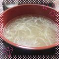 YoMiHa's cooksnap of when they made 牛脂で簡単テールスープ風.
