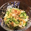 もりちゃん✳︎'s cooksnap of when they made きゅうりと茗荷の梅おかか和え.