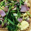 ＊A13＊'s cooksnap of when they made 豆苗とベーコンでうまうま♡バター炒め.