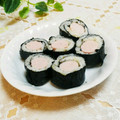 旦那は皿洗い's cooksnap of when they made 魚肉ソーセージで、太巻き.