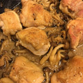 さきゆーママ's cooksnap of when they made もも肉としめじの照り焼き炒め.