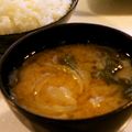 まみお✳'s cooksnap of when they made ワカメと玉ねぎのみそ汁.