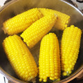 ぴーぱちゃい's cooksnap of when they made 圧力鍋でとうもろこし.