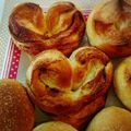 ほのママ815's cooksnap of when they made ハートの♡きなこロールパン.