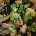 るてぃす's cooksnap of when they made 茄子ときのこの生姜ポン酢和え.