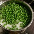 楽ちん楽ちん's cooksnap of when they made グリーンピースご飯　.