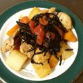 241's cooksnap of when they made 栄養満点！鶏とじゃが芋和風トマトひじき煮.