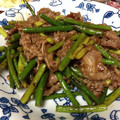 りちな's cooksnap of when they made 牛肉とニンニクの芽のオイスターソース炒め.