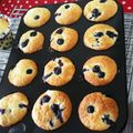 コッピーママ's cooksnap of when they made ブルーベリー&クリームチーズのマフィン.