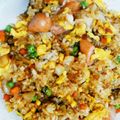 ぴっちぃ♪'s cooksnap of when they made 簡単☆ソースと鮭フレークが絶品チャーハン.
