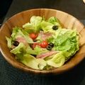 ぽっぷすたー's cooksnap of when they made レタスと生ハムとオリーブのサラダ.
