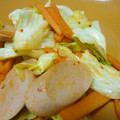 ゆみたく０７１１'s cooksnap of when they made 魚肉ソーセージの野菜炒め.