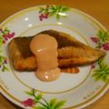 くまモン頑張れ's cooksnap of when they made 鮭のムニエル〜オーロラソースがけ〜.