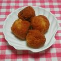 愛音‐aine‐'s cooksnap of when they made 毎日食べたくなる ♪ サーターアンダギー.