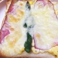 はとゆま's cooksnap of when they made ベーコンエッグトースト.