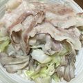 いーちゃん33's cooksnap of when they made ルクエで豚バラ＆野菜蒸しﾆﾝﾆｸぽん酢で.