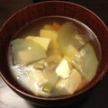 popet's cooksnap of when they made 家庭の味♪厚揚げと青うり(白うり）の汁物.