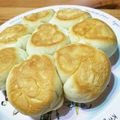 ごろにゃ～ごミキ's cooksnap of when they made ＊炊飯器でふわふわのくるみパン＊.