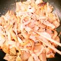 Calicofami's cooksnap of when they made ご飯に合う！豚バラとごぼうで濃いウマ炒め.