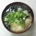 サーフブレイド's cooksnap of when they made 新じゃがとわかめのお味噌汁.