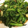 hikajiri's cooksnap of when they made タイ人直伝　空芯菜炒め　どすぇ.