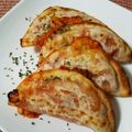 yumicafe's cooksnap of when they made 餃子の皮で簡単 ミニミニカルツォーネ２♪.
