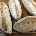 おはなすき's cooksnap of when they made ゴマとくるみのパン･･･イーストのパン.