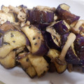 くずぴー's cooksnap of when they made なすときのこの炒め物.