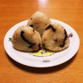 ❁Abake❁'s cooksnap of when they made 魚肉ソーセージのライスボール.