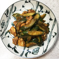 RoomA's cooksnap of when they made 簡単きゅうりと鶏もも肉のトマトカレー炒め.