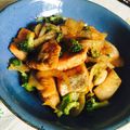 クックT7GSKX☆'s cooksnap of when they made 鮭とブロッコリーのにんにくバター醤油炒め.