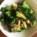 sumire's cooksnap of when they made 簡単！ブロッコリーとベーコンの蒸し炒め.